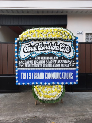 Papan Bunga Duka di Bandung Kulon